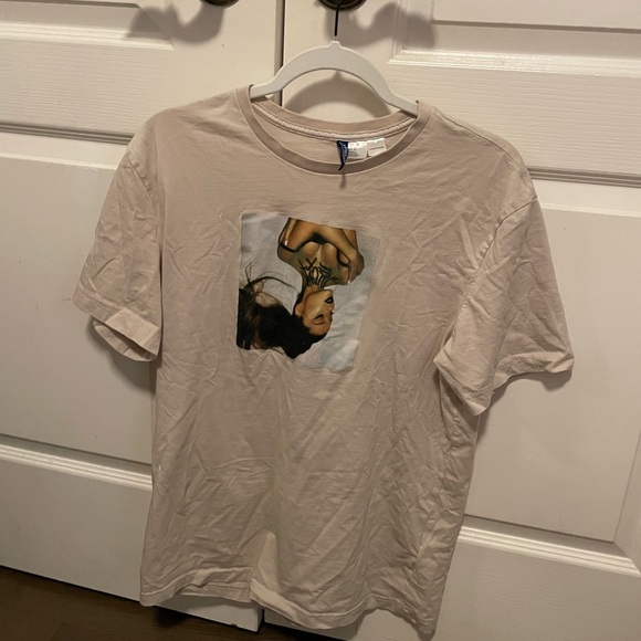 Ariana Grande Thank u, next beige t shirt - Picture 1 of 4